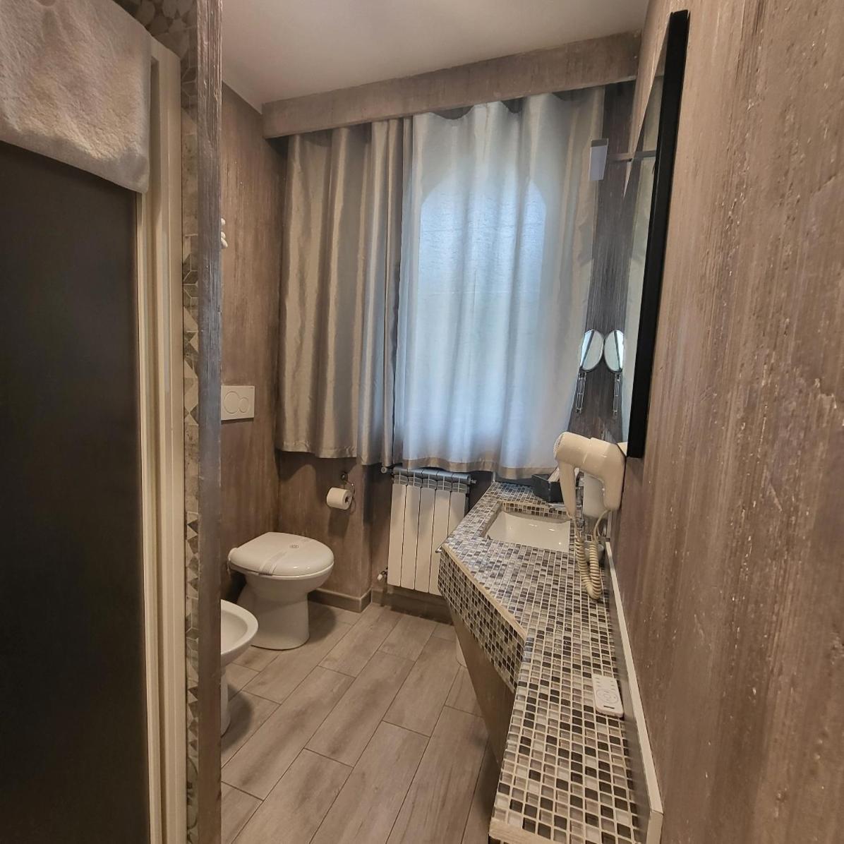 Illuvia 2 Affitta Camere コルナレード エクステリア 写真